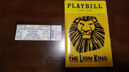 The Lion KingのチケットとPLAYBILL