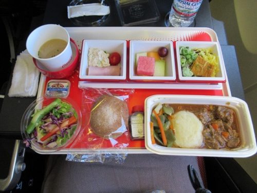 JALのJFKから羽田間の機内食