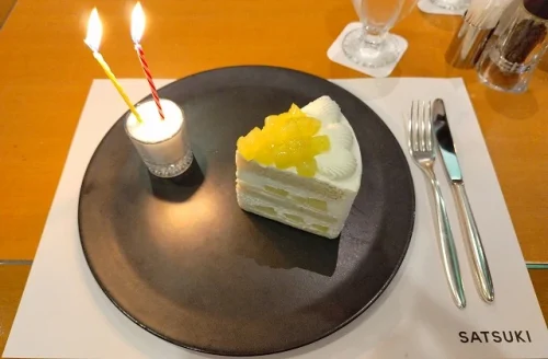 SATSUKIの新エクストラスーパーメロンショートケーキ