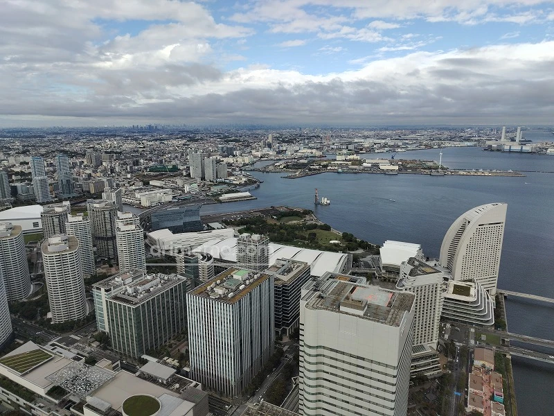 横浜ロイヤルパークホテルの部屋から見える東京方面の景色